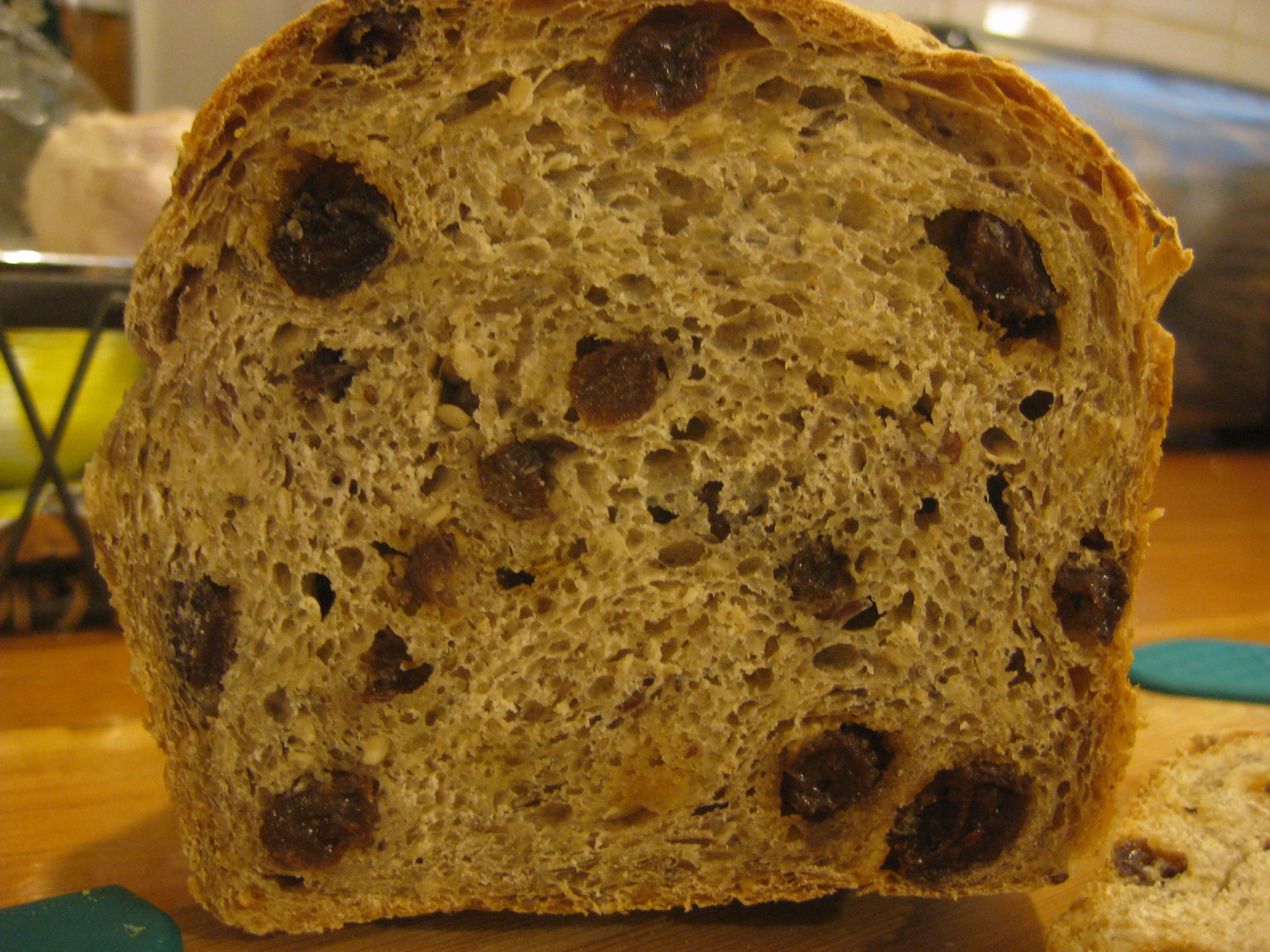 Can I freeze bread? (includes a free recipe for raisin bread!)