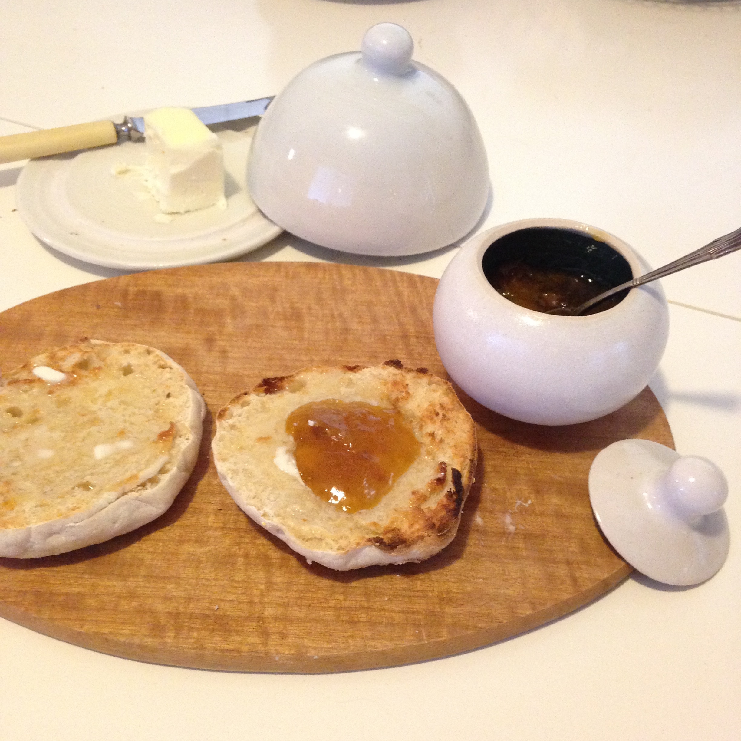 Easy recipe for delicious sourdough English muffins